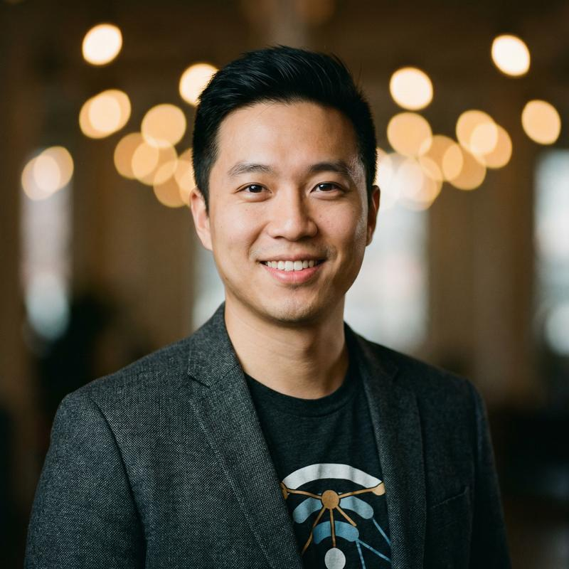 媚黑社区运营总监周文轩